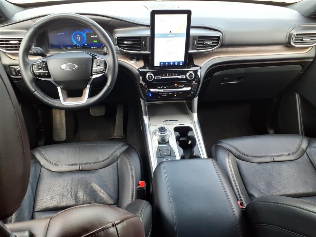 2023 Ford Explorer Hybrid Platinum