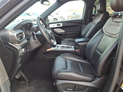 2023 Ford Explorer Hybrid Platinum