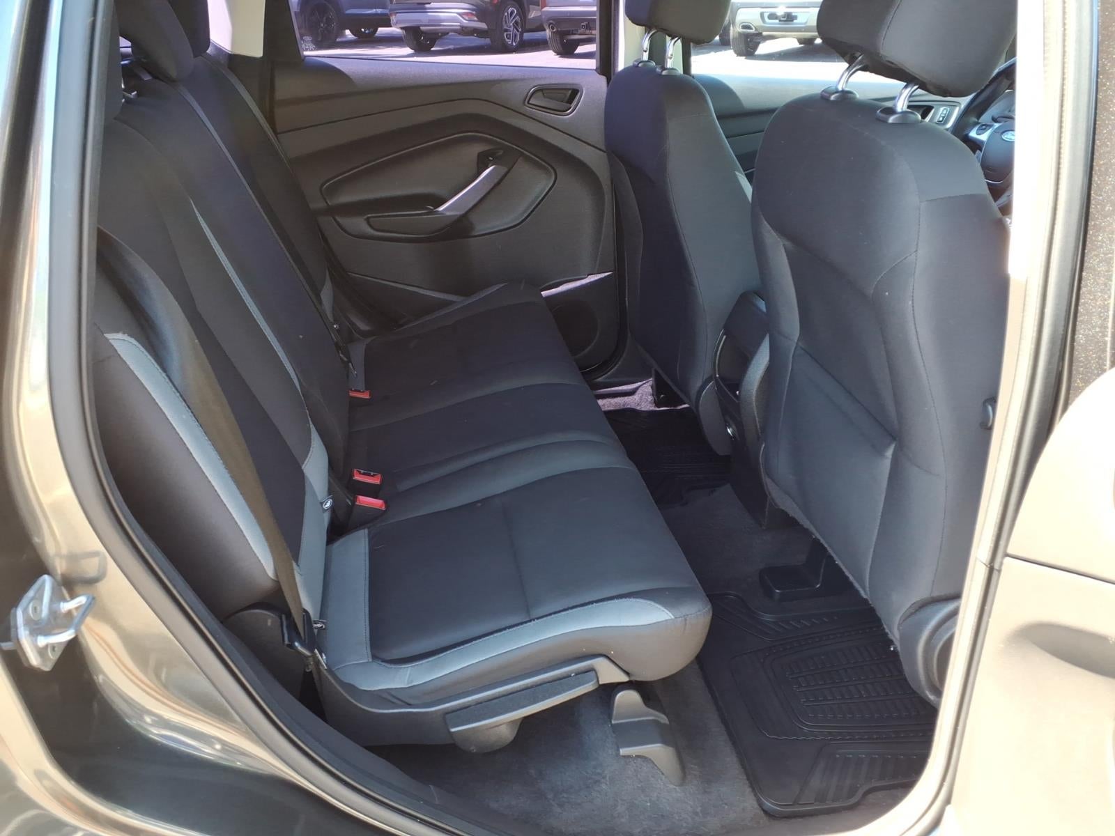2016 Ford Escape S