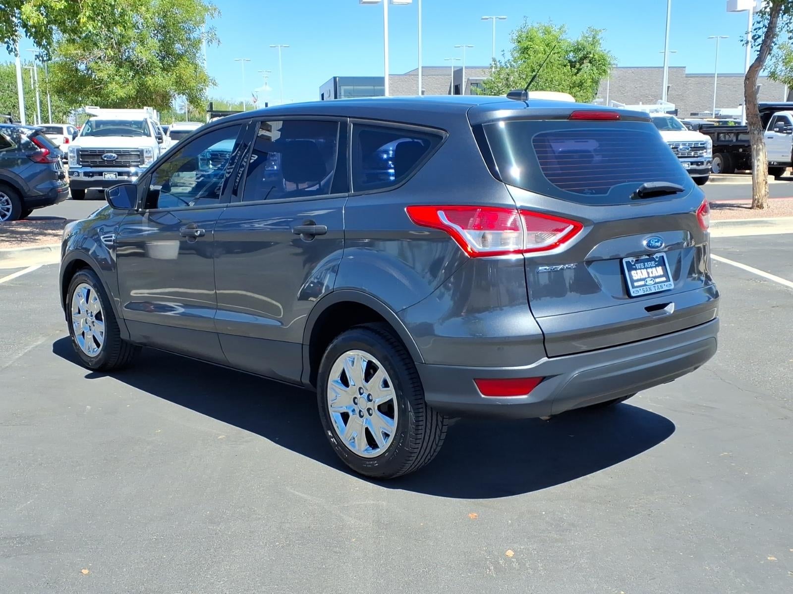 2016 Ford Escape S
