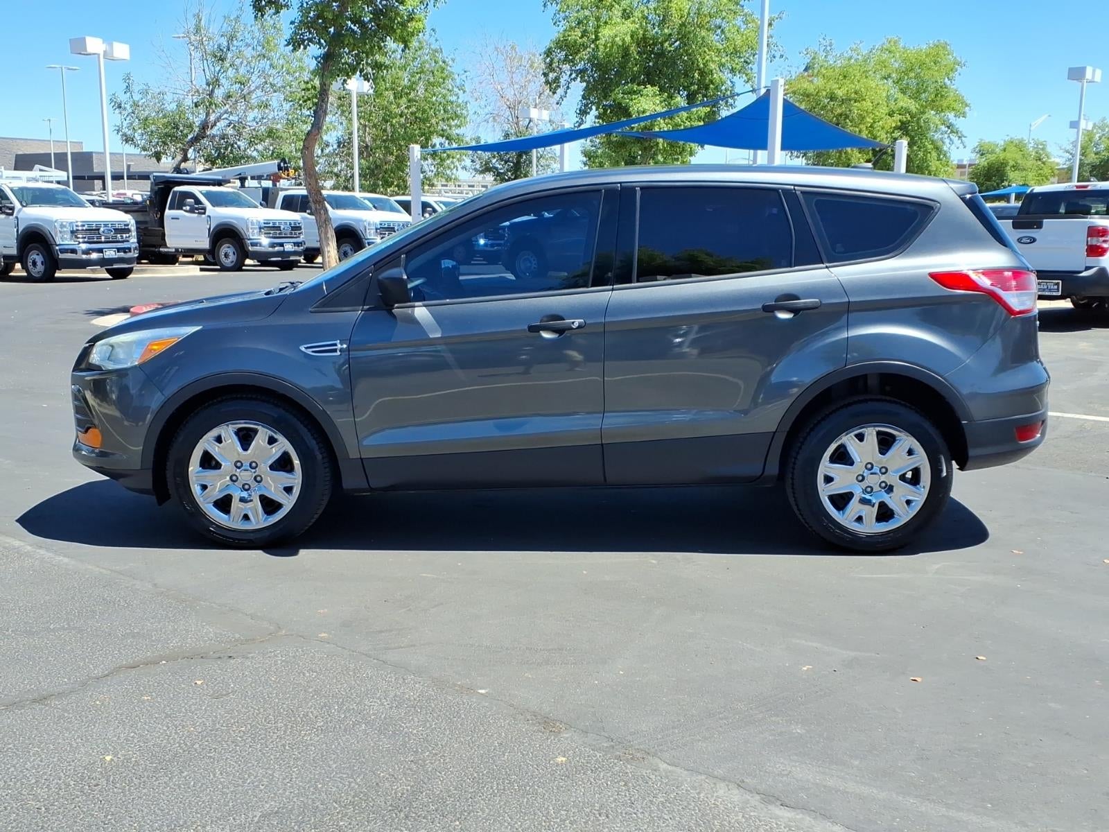 2016 Ford Escape S