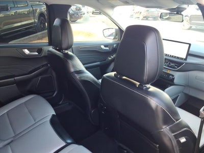 2023 Ford Escape Hybrid Platinum