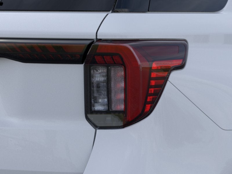 2026 Ford Explorer PLATINUM RWD
