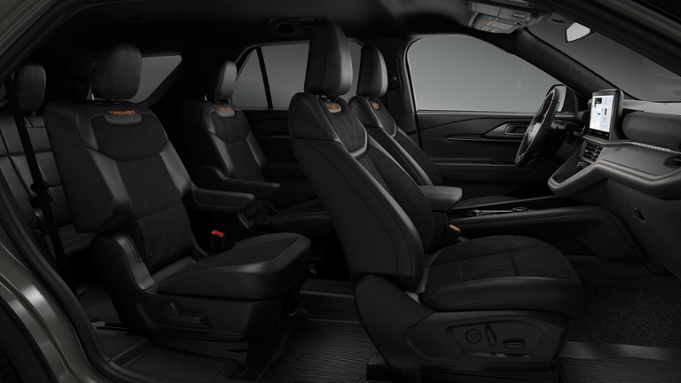 2026 Ford Explorer TREMOR 4WD
