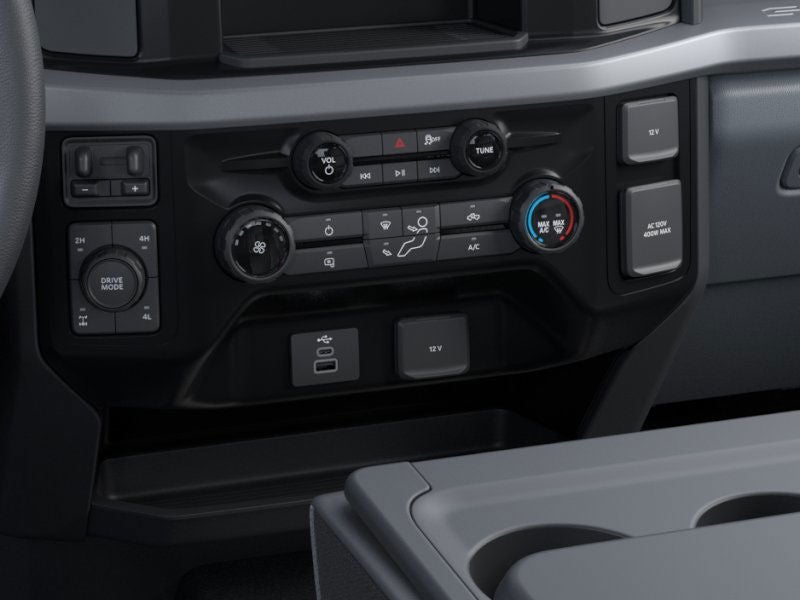 2026 Ford F-250 Super Duty XLT