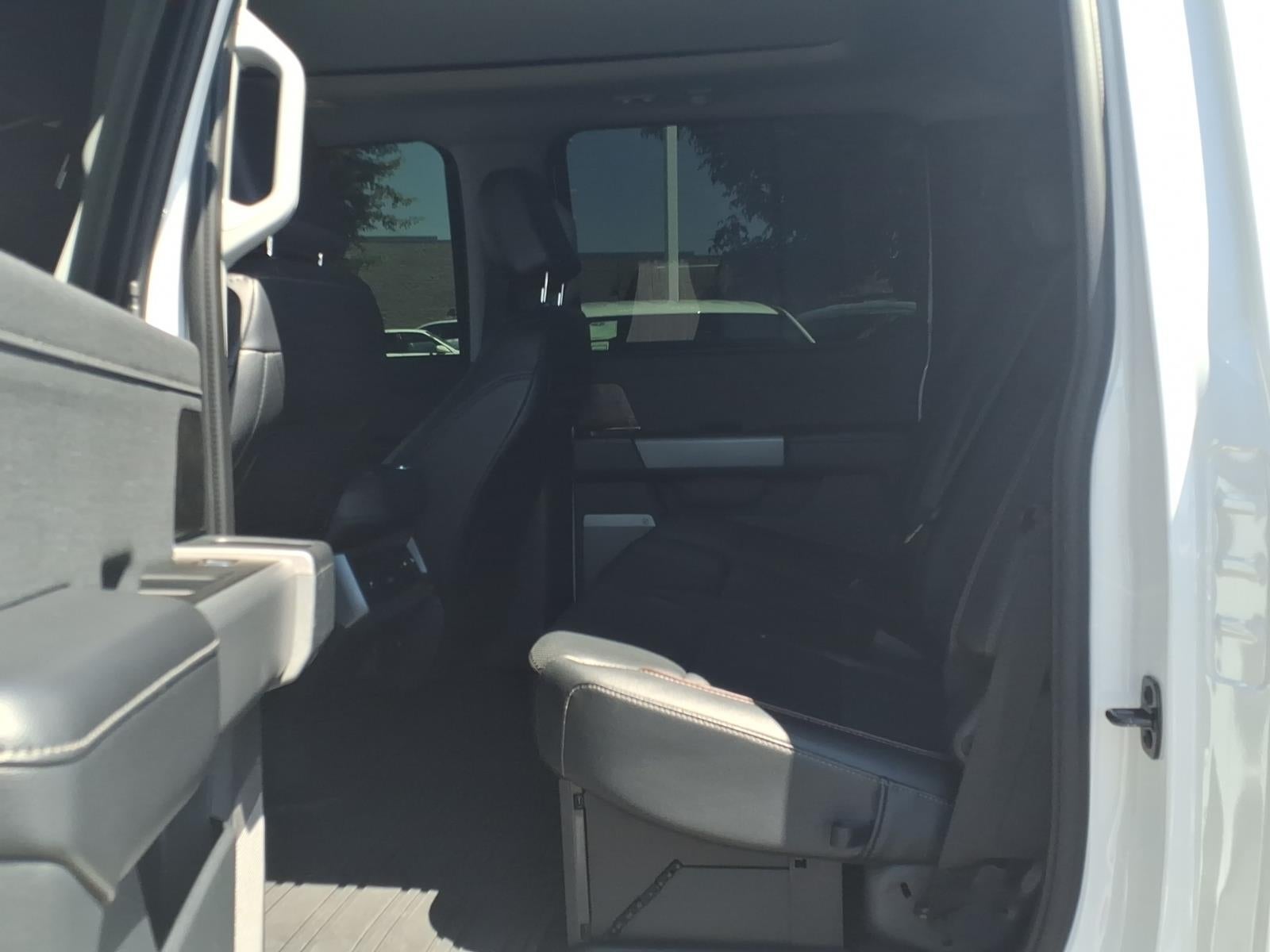 2024 Ford F-350 Super Duty Lariat