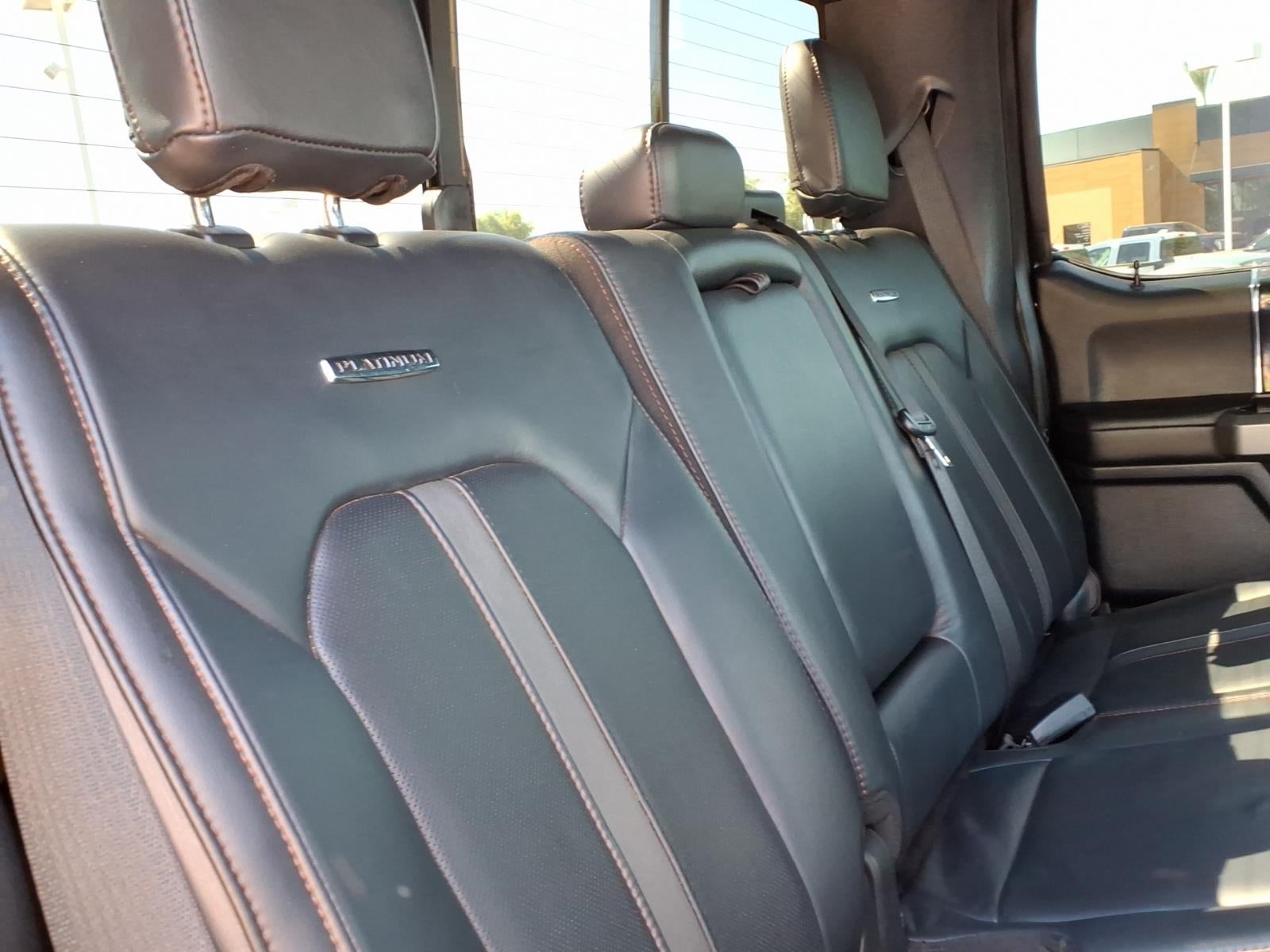 2022 Ford F-450 Super Duty Platinum DRW