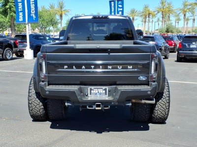 2022 Ford F-450 Super Duty Platinum DRW