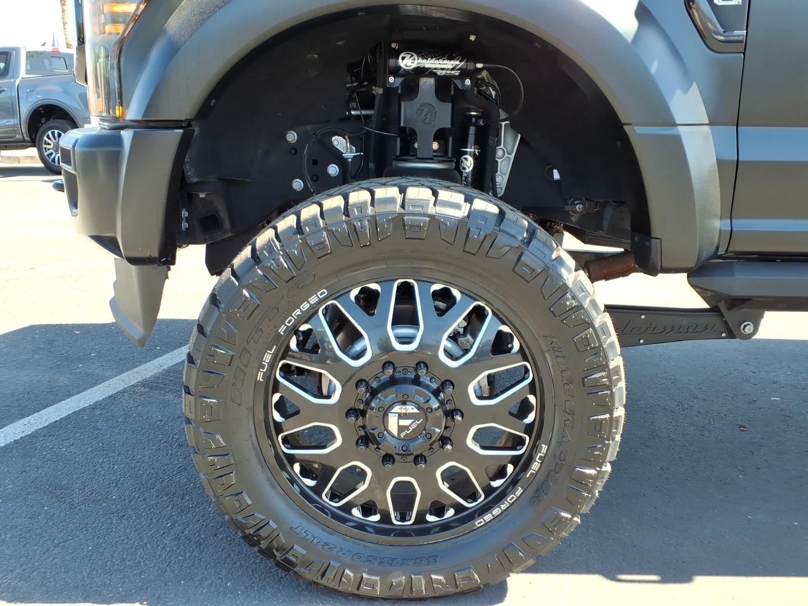 2022 Ford F-450 Super Duty Platinum DRW