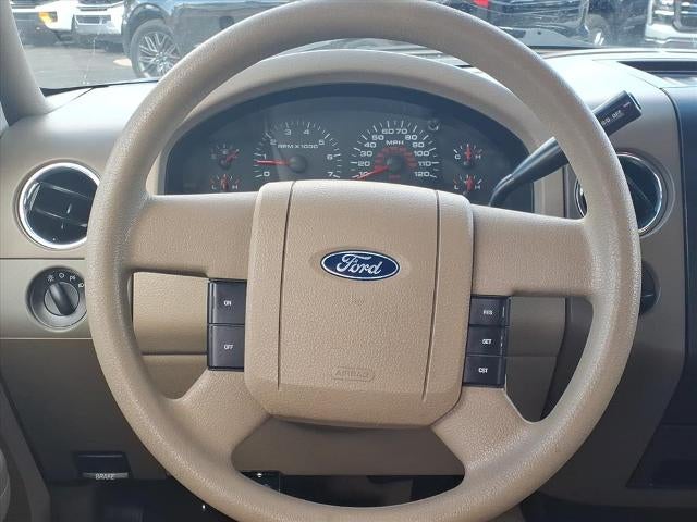 2005 Ford F-150 XLT
