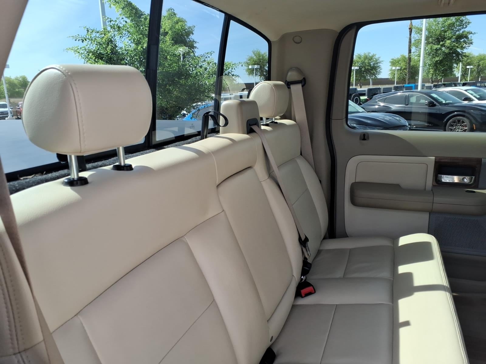 2004 Ford F-150 Lariat