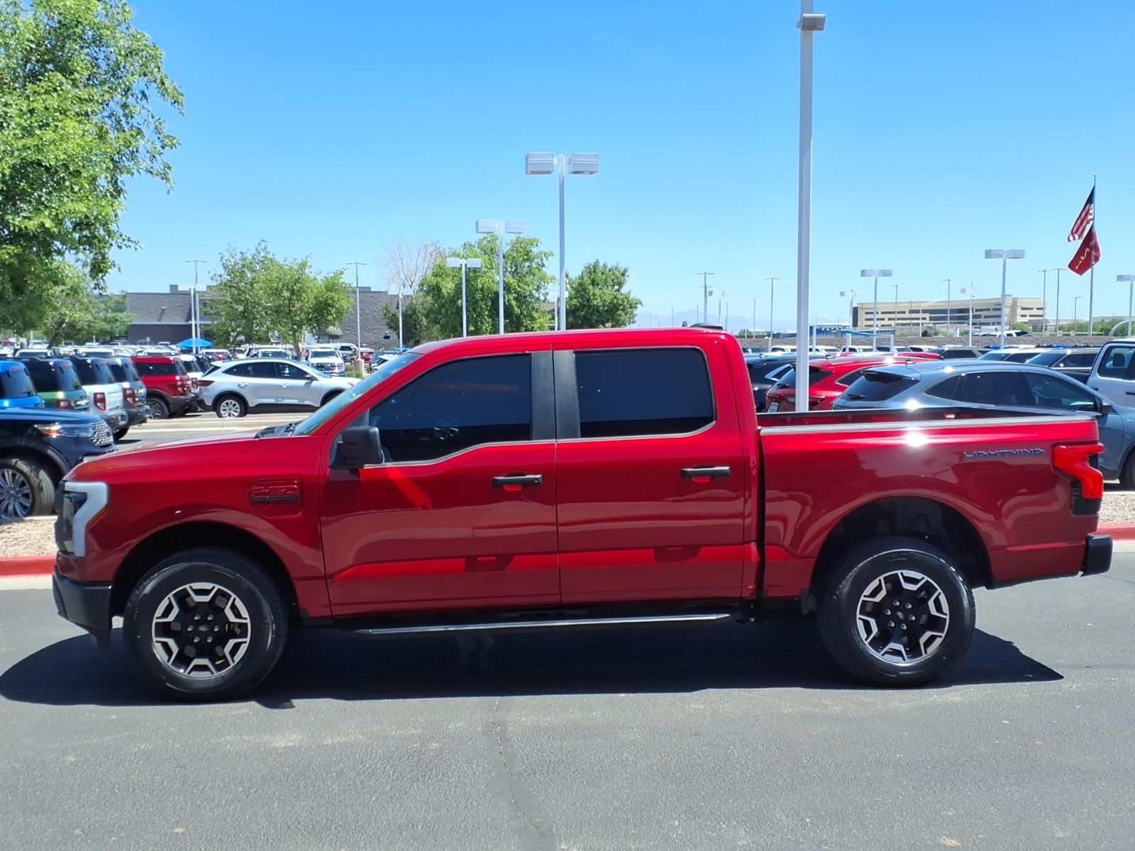 2023 Ford F-150 Lightning Pro