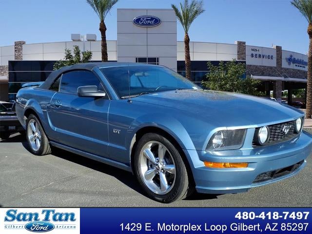 2006 Ford Mustang GT Deluxe