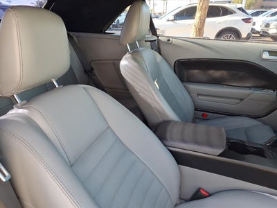 2006 Ford Mustang GT Deluxe