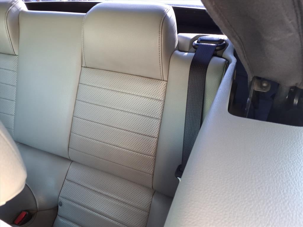 2006 Ford Mustang GT Deluxe