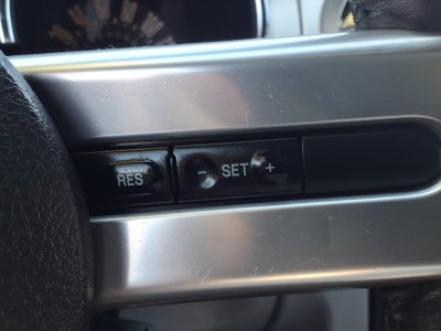 2006 Ford Mustang GT Deluxe