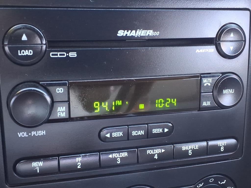 2006 Ford Mustang GT Deluxe