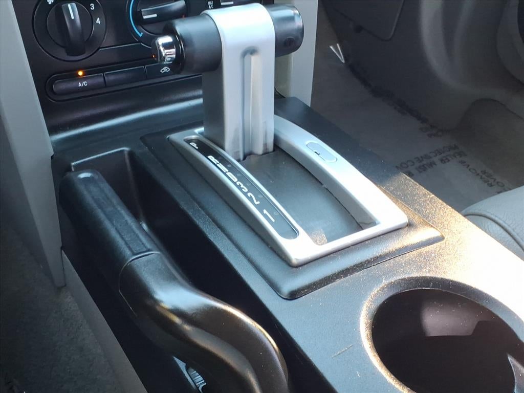 2006 Ford Mustang GT Deluxe