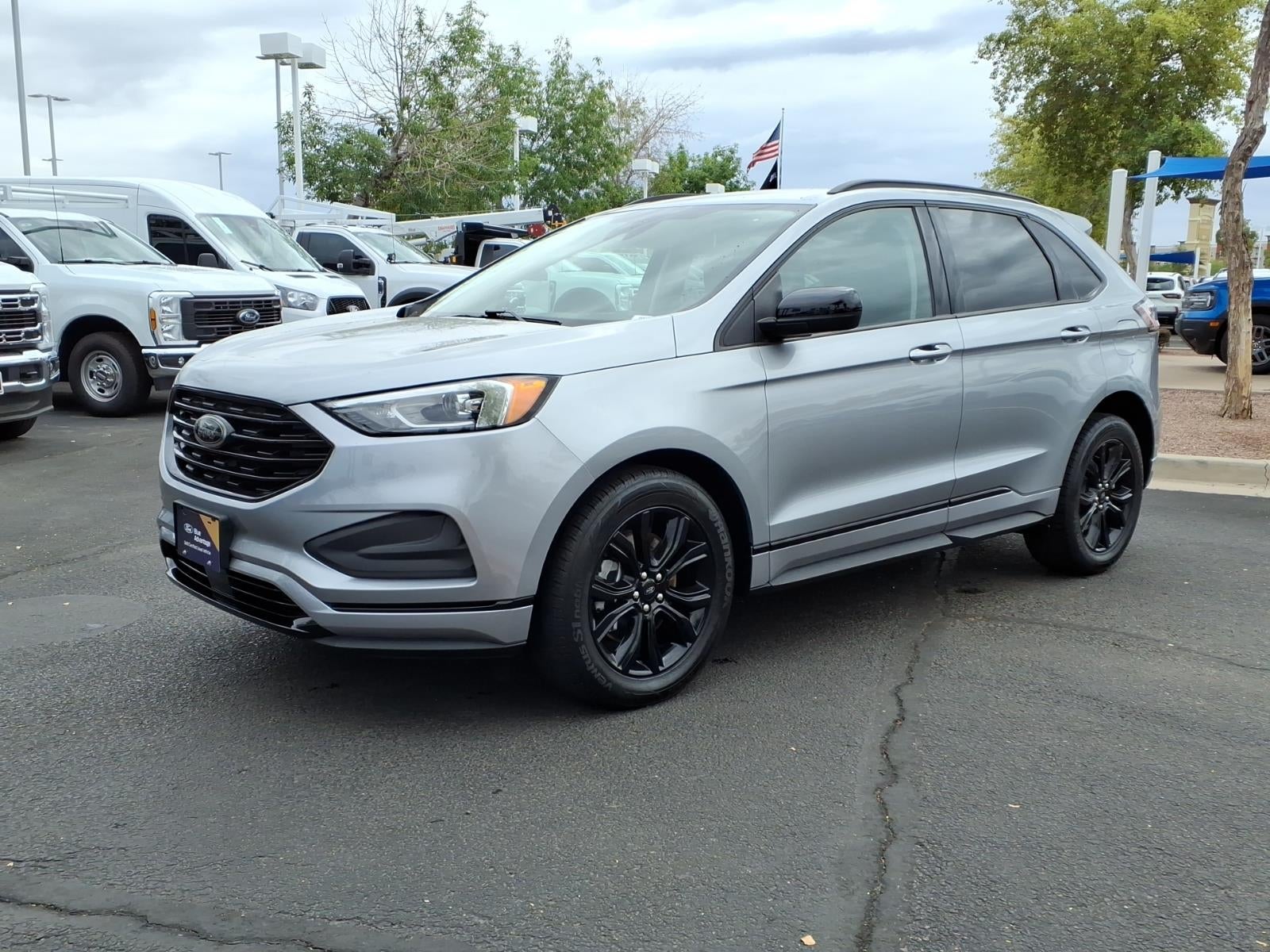 2022 Ford Edge SE