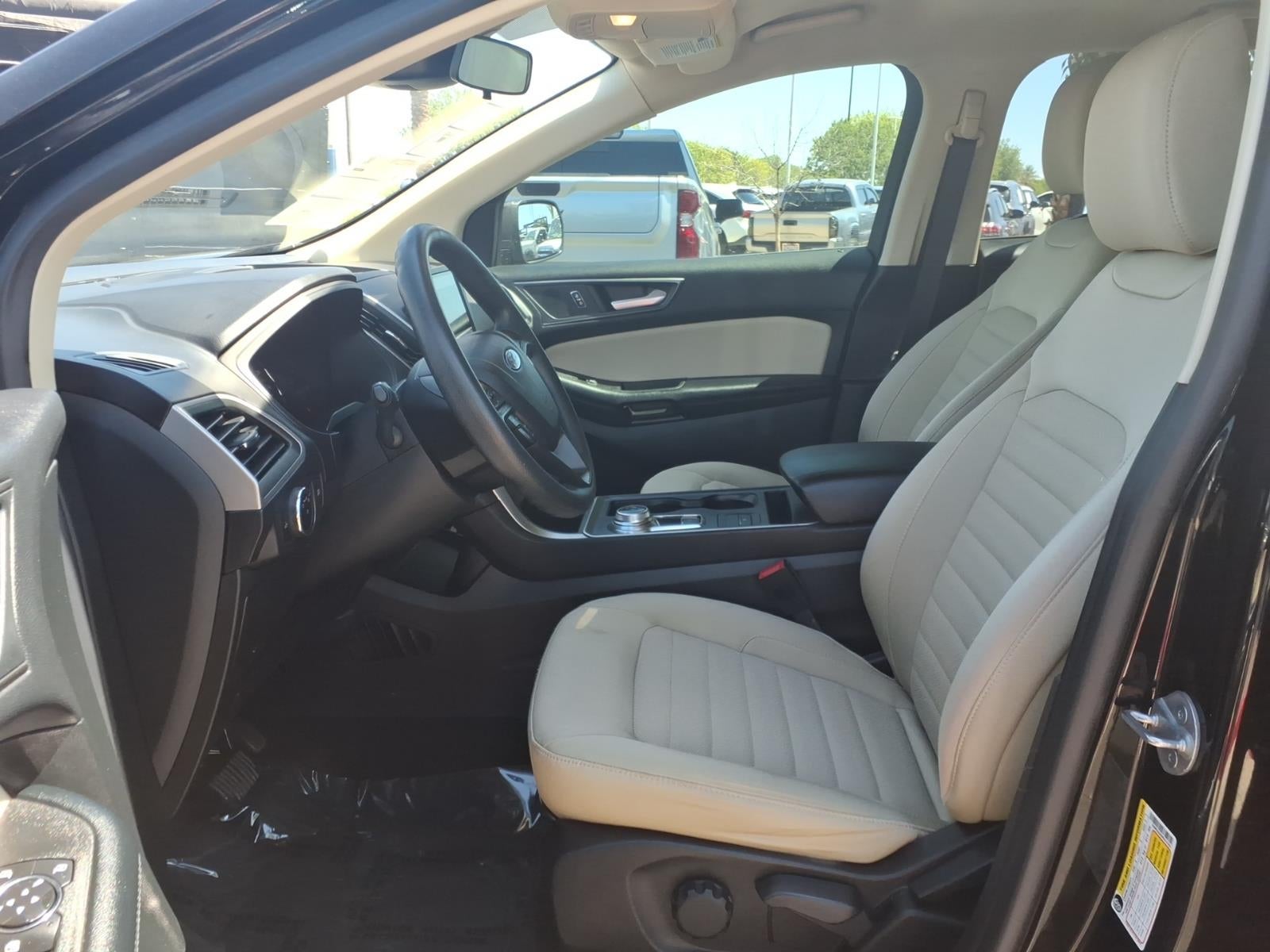 2023 Ford Edge SE