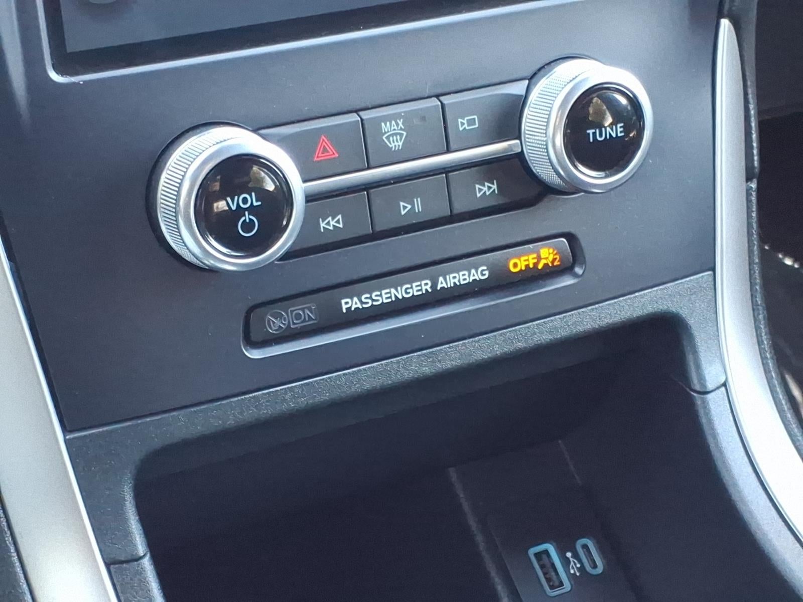 2022 Ford Edge ST-Line