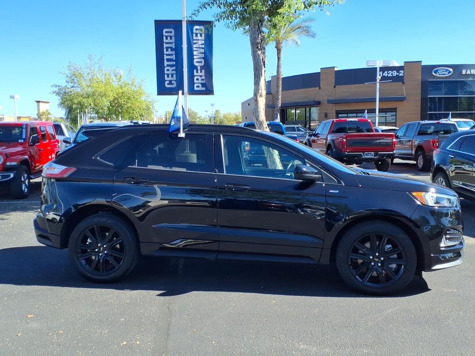 2022 Ford Edge ST-Line
