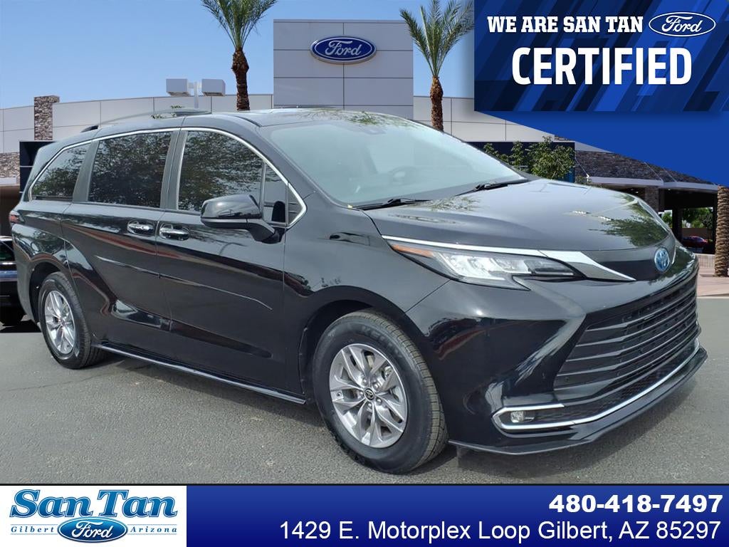 2022 Toyota Sienna XLE 7-Passenger