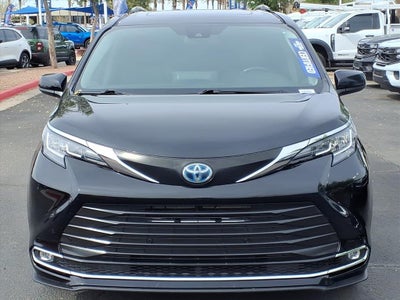 2022 Toyota Sienna XLE 7-Passenger