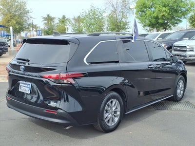 2022 Toyota Sienna XLE 7-Passenger