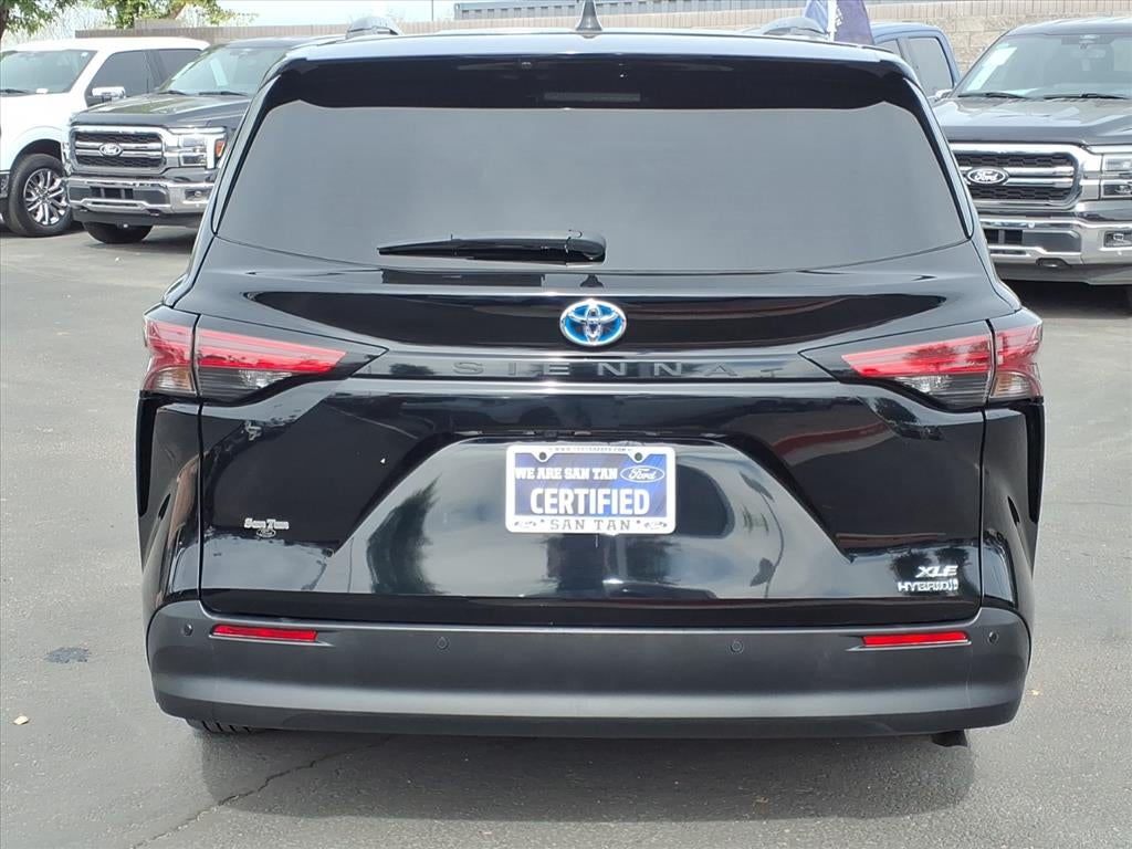 2022 Toyota Sienna XLE 7-Passenger