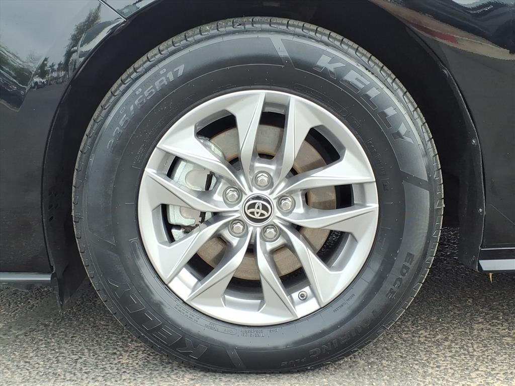 2022 Toyota Sienna XLE 7-Passenger