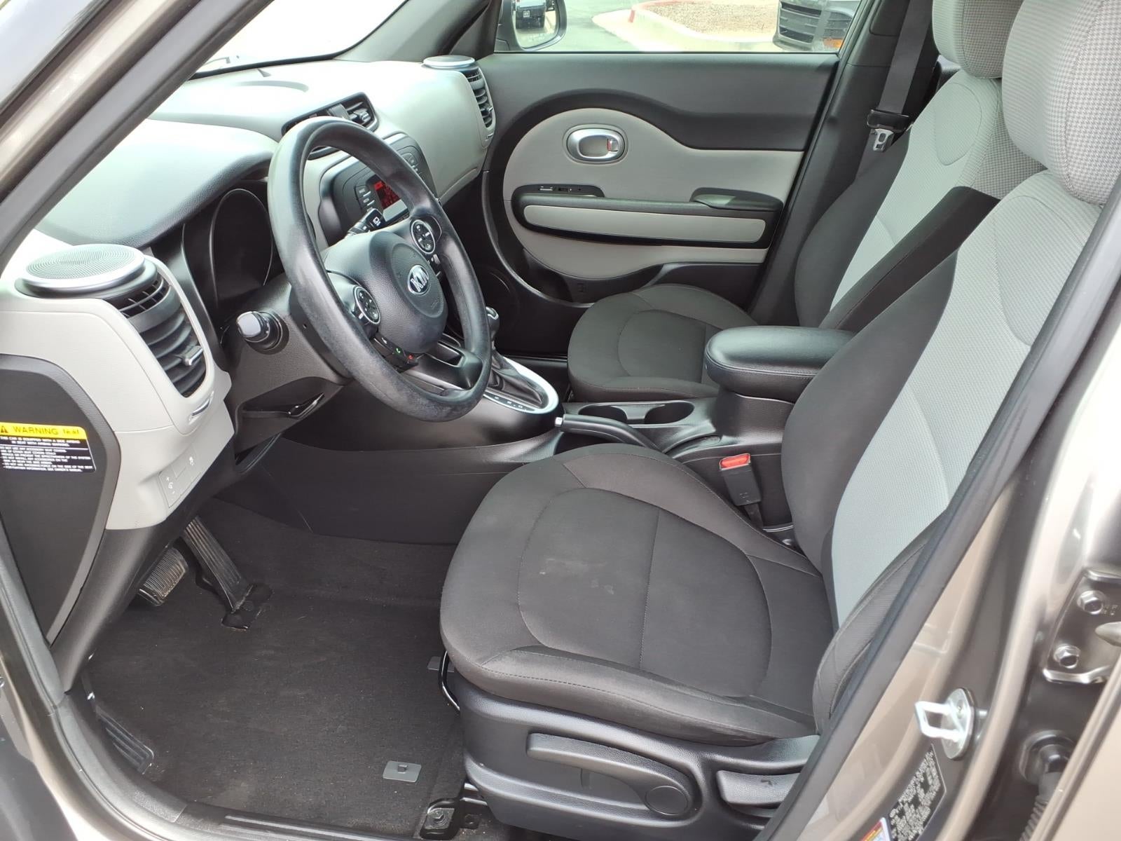 2016 Kia Soul Base
