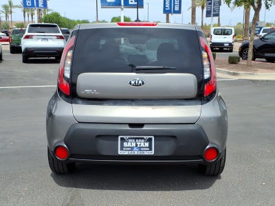 2016 Kia Soul Base